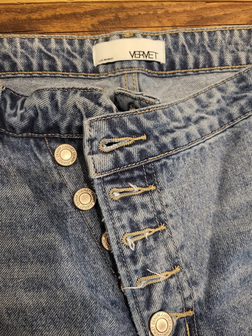 Vervet High-Rise Light Blue Button-Fly Jeans